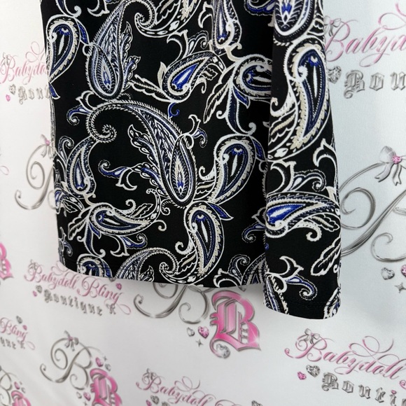 White House Black Market shirt ruffles Black and White Paisley Tank Top - Picture 3 of 9